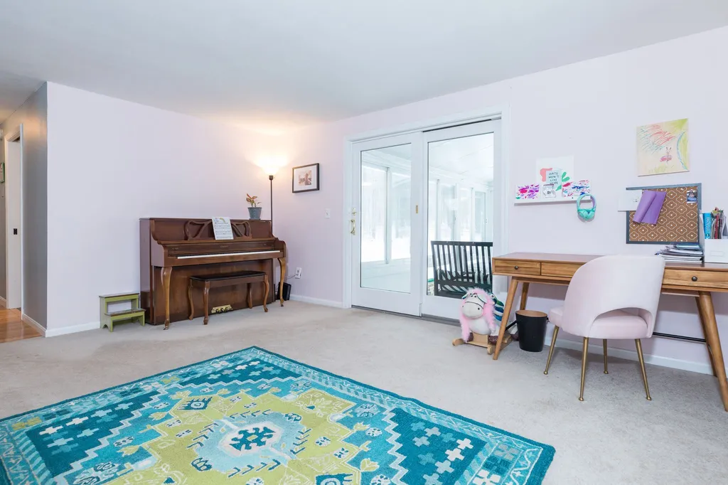 40 Donica Road York ME 03909