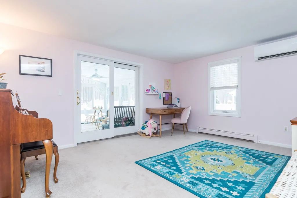 40 Donica Road York ME 03909