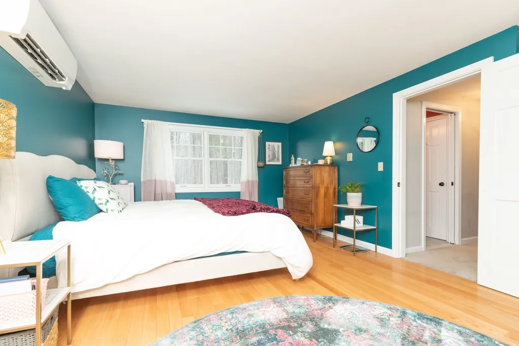 40 Donica Road York ME 03909