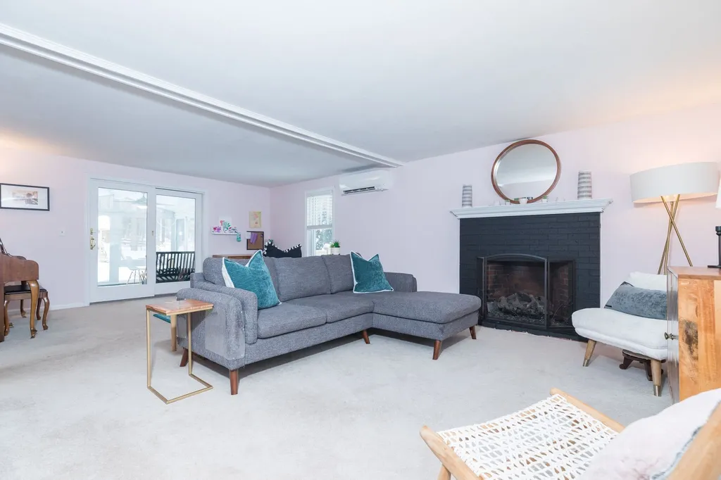 40 Donica Road York ME 03909