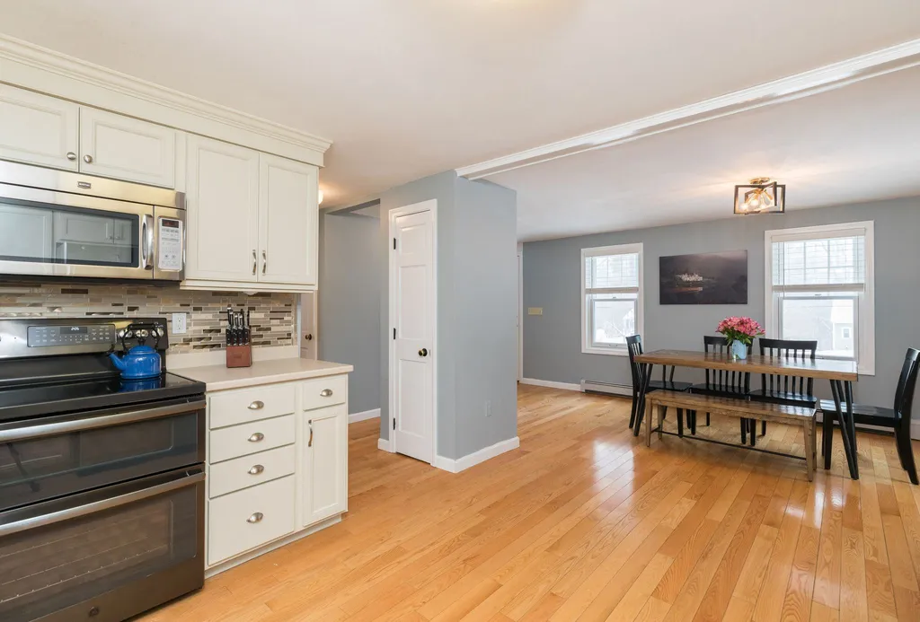 40 Donica Road York ME 03909