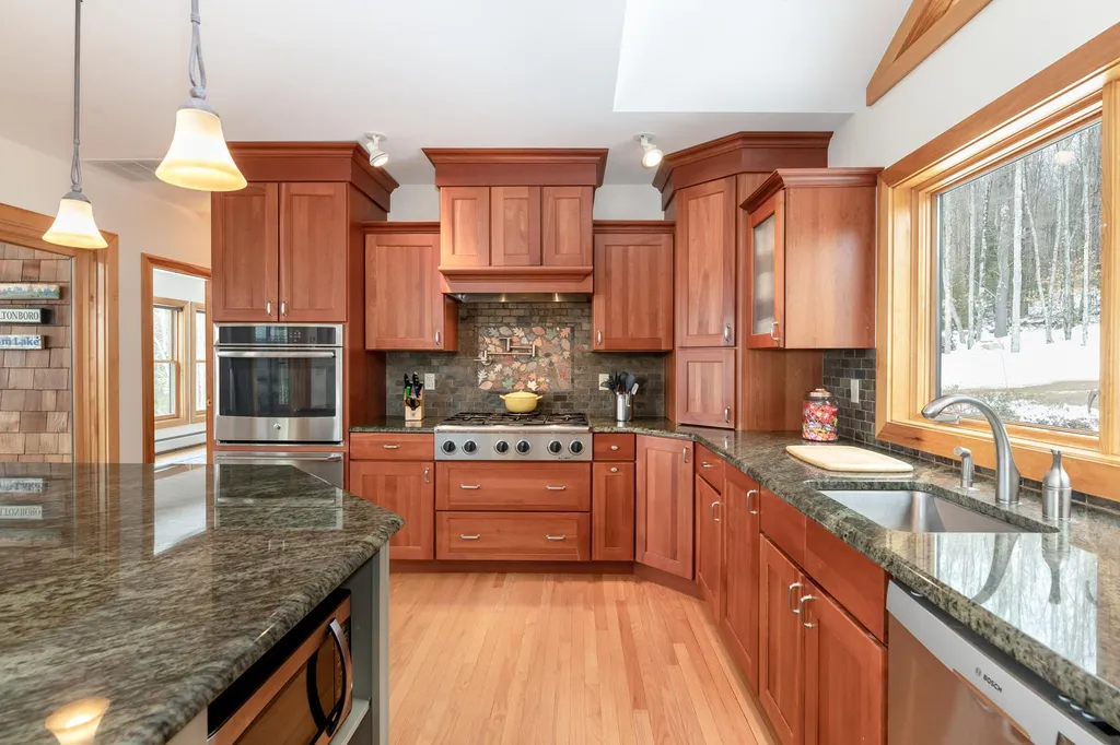 171 Bodge Hill Road Moultonborough NH 03254