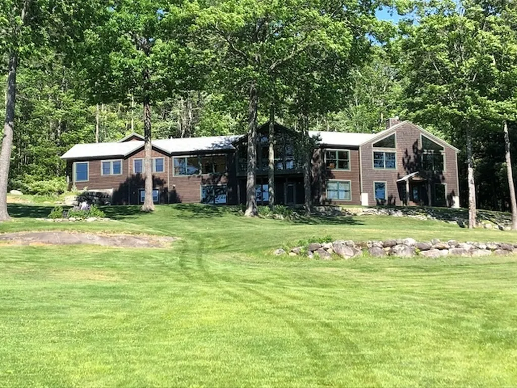 171 Bodge Hill Road Moultonborough NH 03254