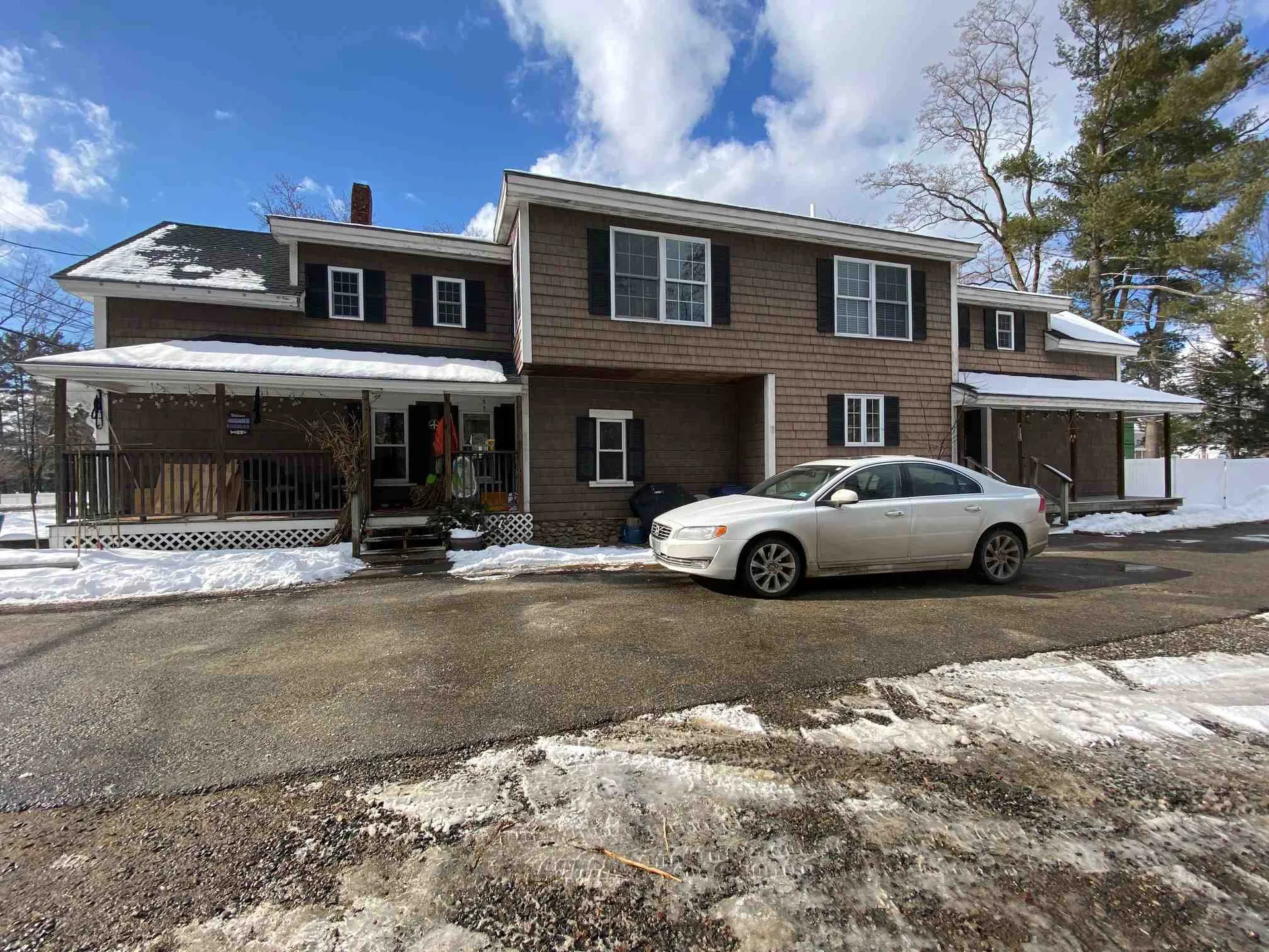 32 Pleasant Street Meredith NH 03253