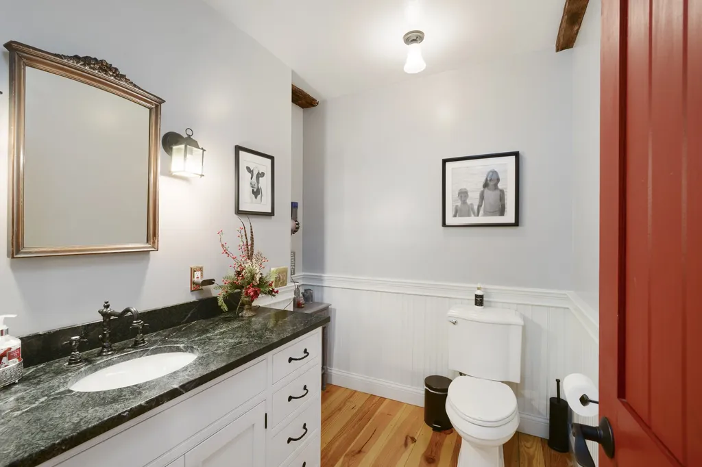 225 Mansion Road Dunbarton NH 03046