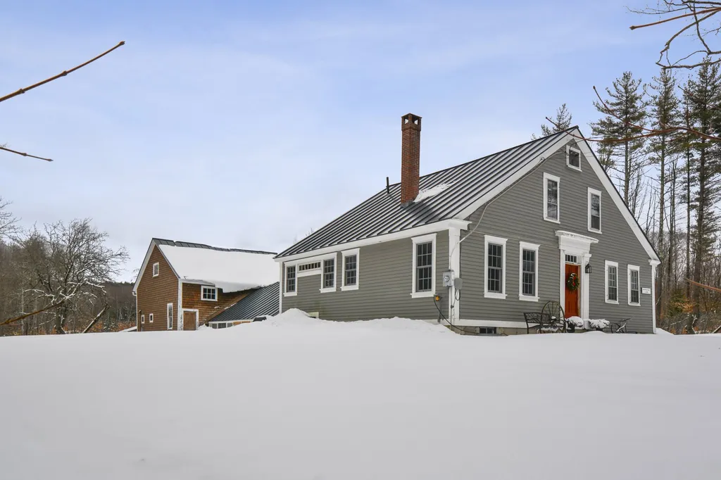 225 Mansion Road Dunbarton NH 03046