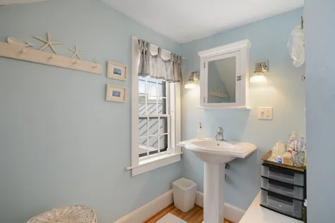 225 Mansion Road Dunbarton NH 03046