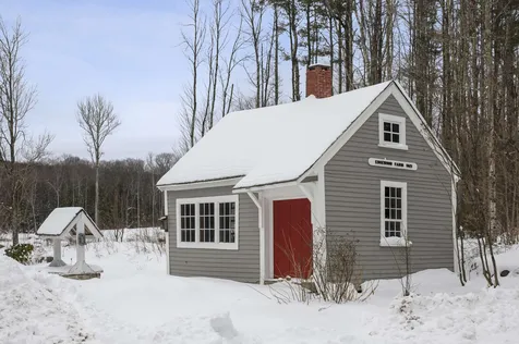 225 Mansion Road Dunbarton NH 03046