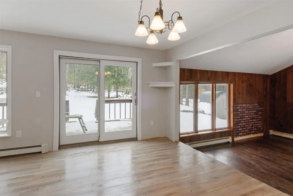 696 Belknap Mountain Road Gilford NH 03249