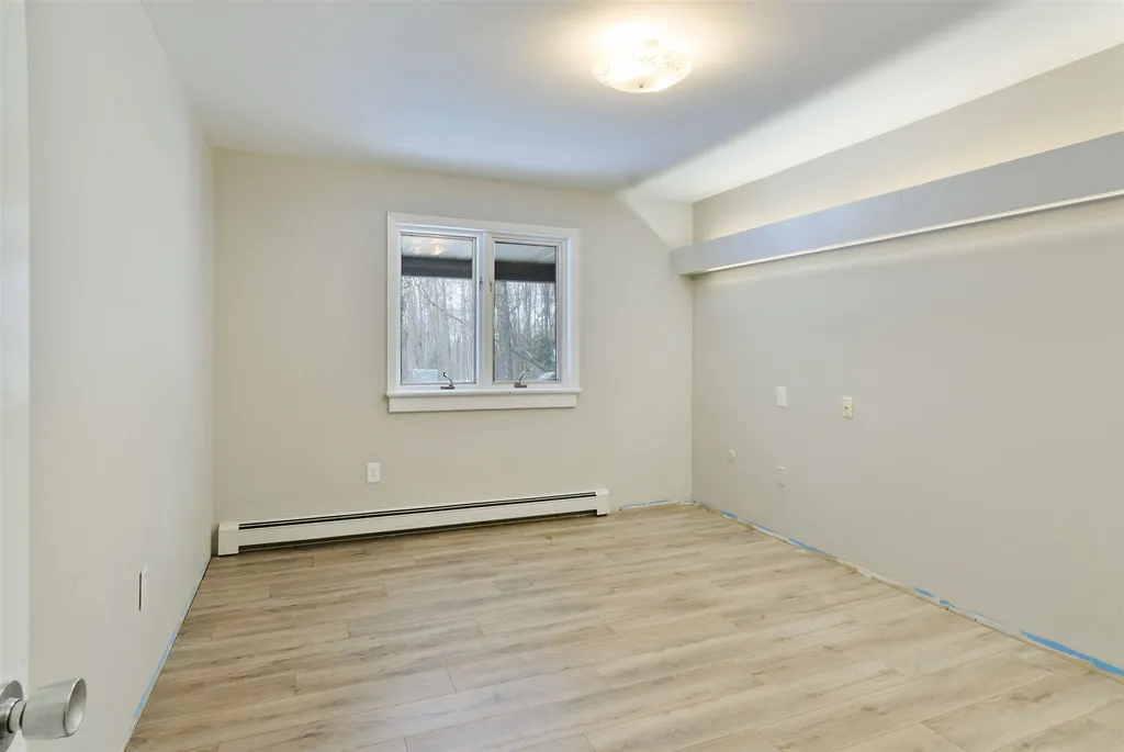696 Belknap Mountain Road Gilford NH 03249