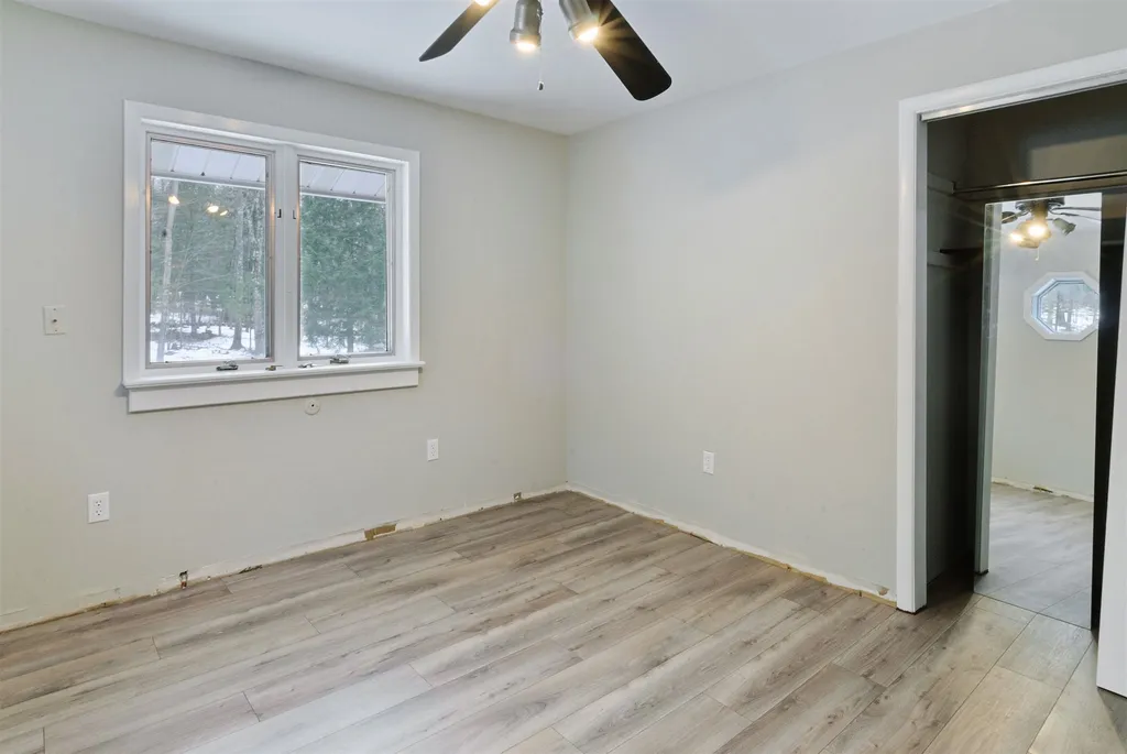 696 Belknap Mountain Road Gilford NH 03249