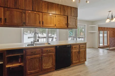 696 Belknap Mountain Road Gilford NH 03249