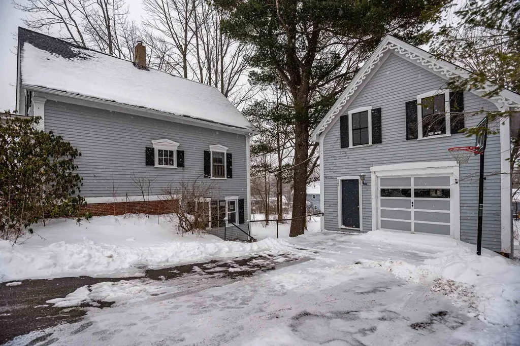 13 Myrtle Street Somersworth NH 03878