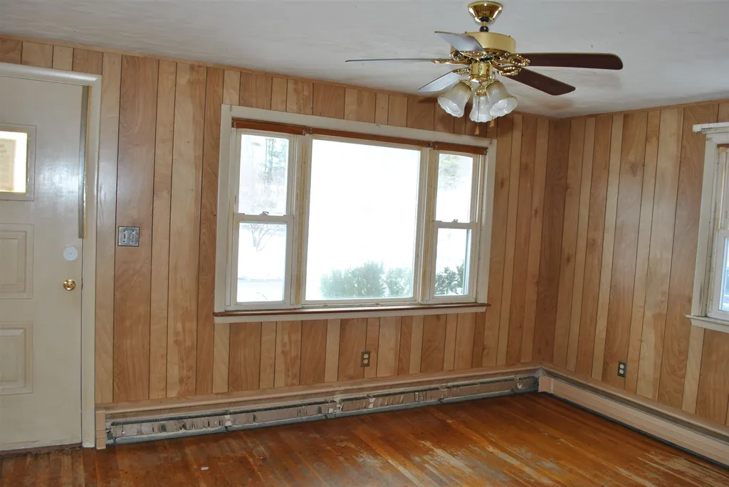 108 Maple Street Somersworth NH 03878