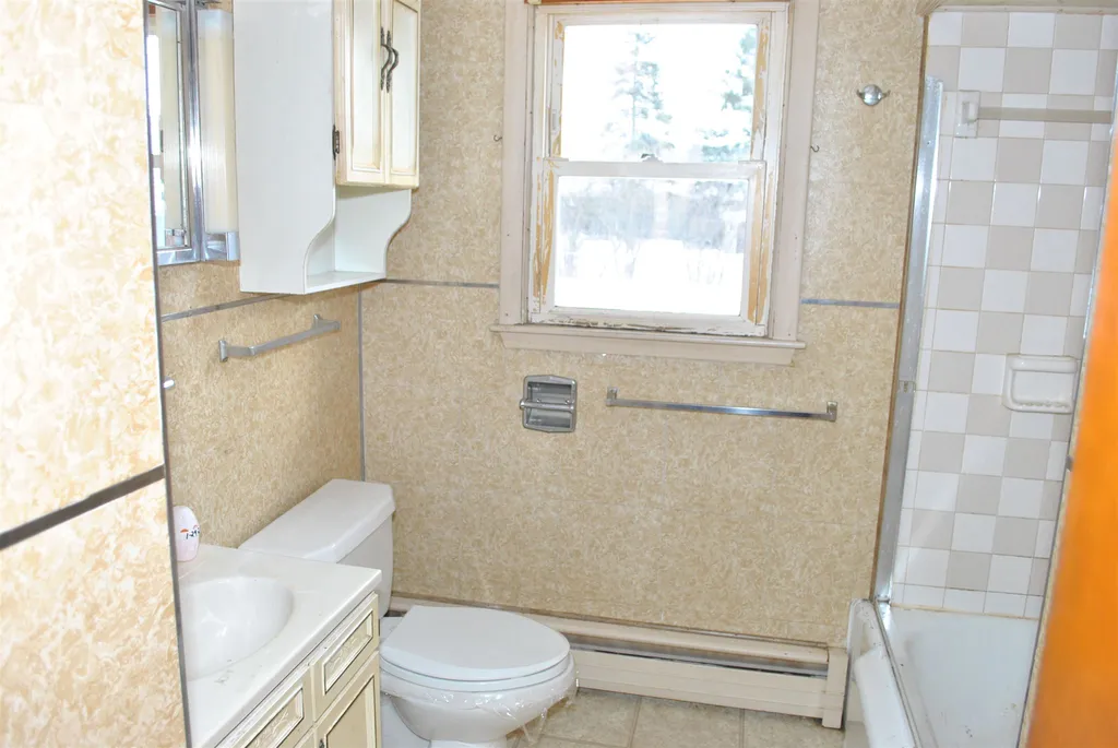 108 Maple Street Somersworth NH 03878