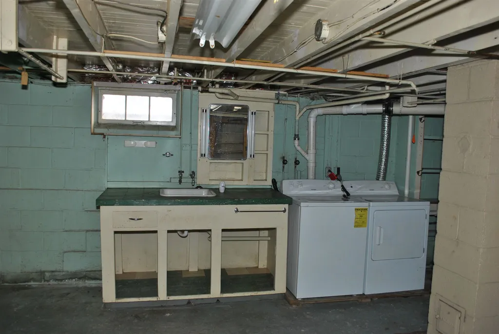 108 Maple Street Somersworth NH 03878