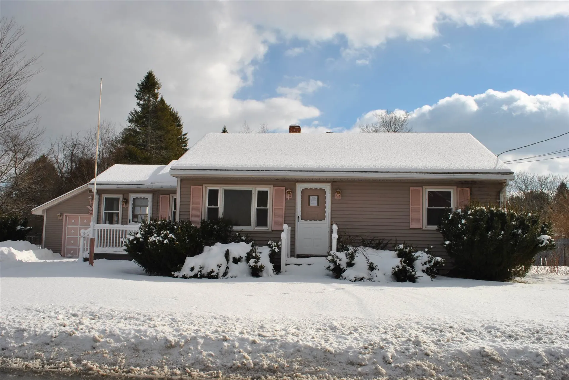 108 Maple Street Somersworth NH 03878