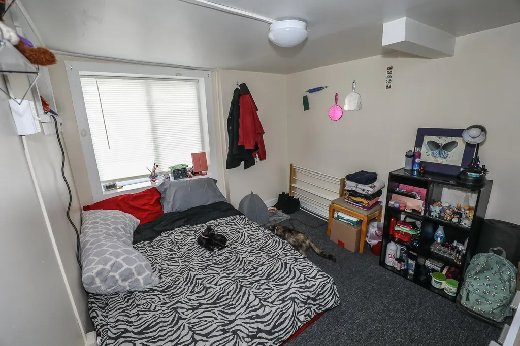 12 Briggs Street Claremont NH 03743