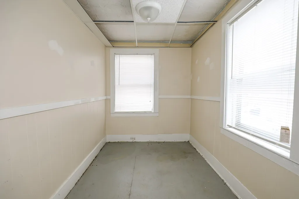 12 Briggs Street Claremont NH 03743