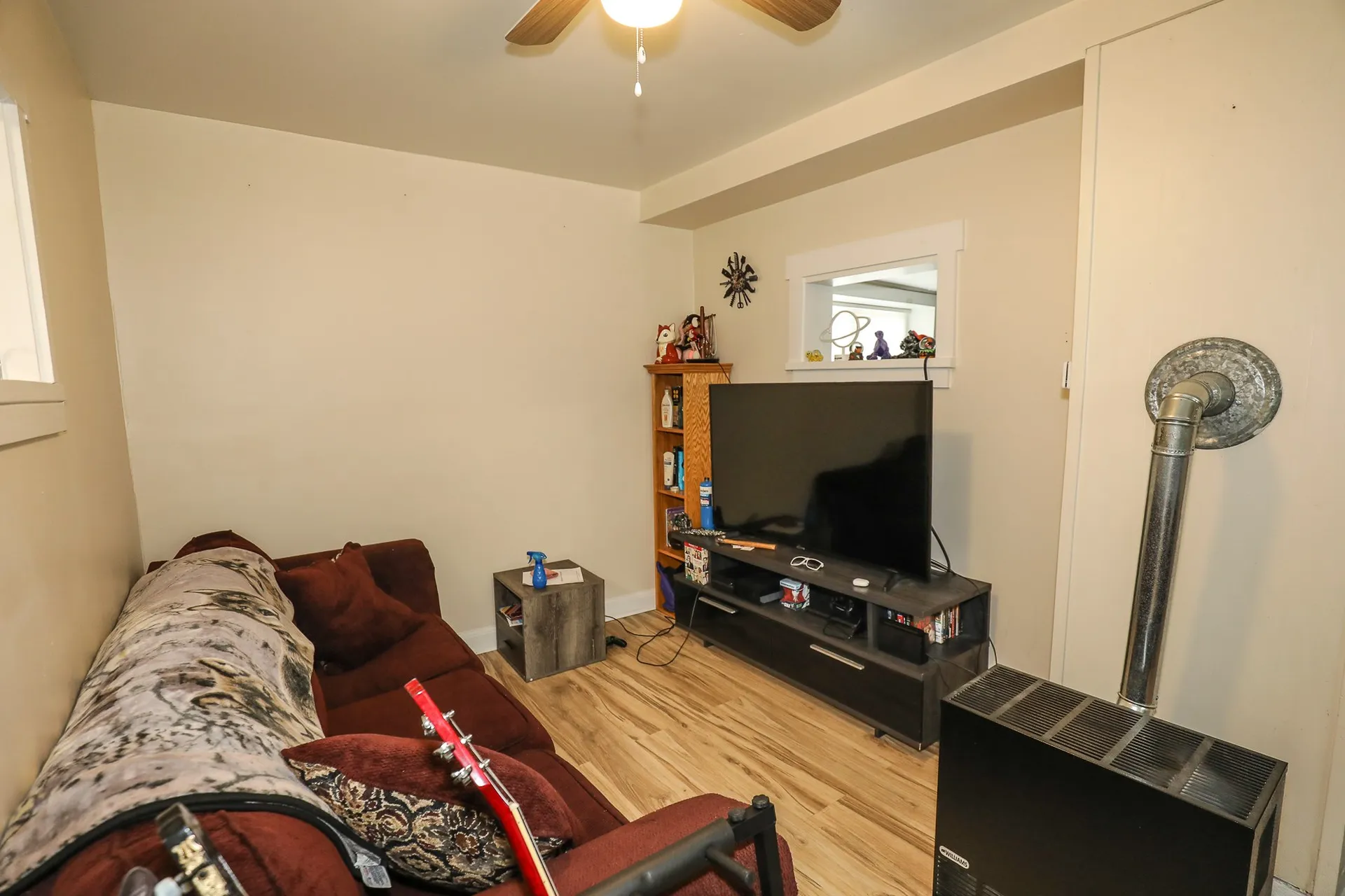 12 Briggs Street Claremont NH 03743