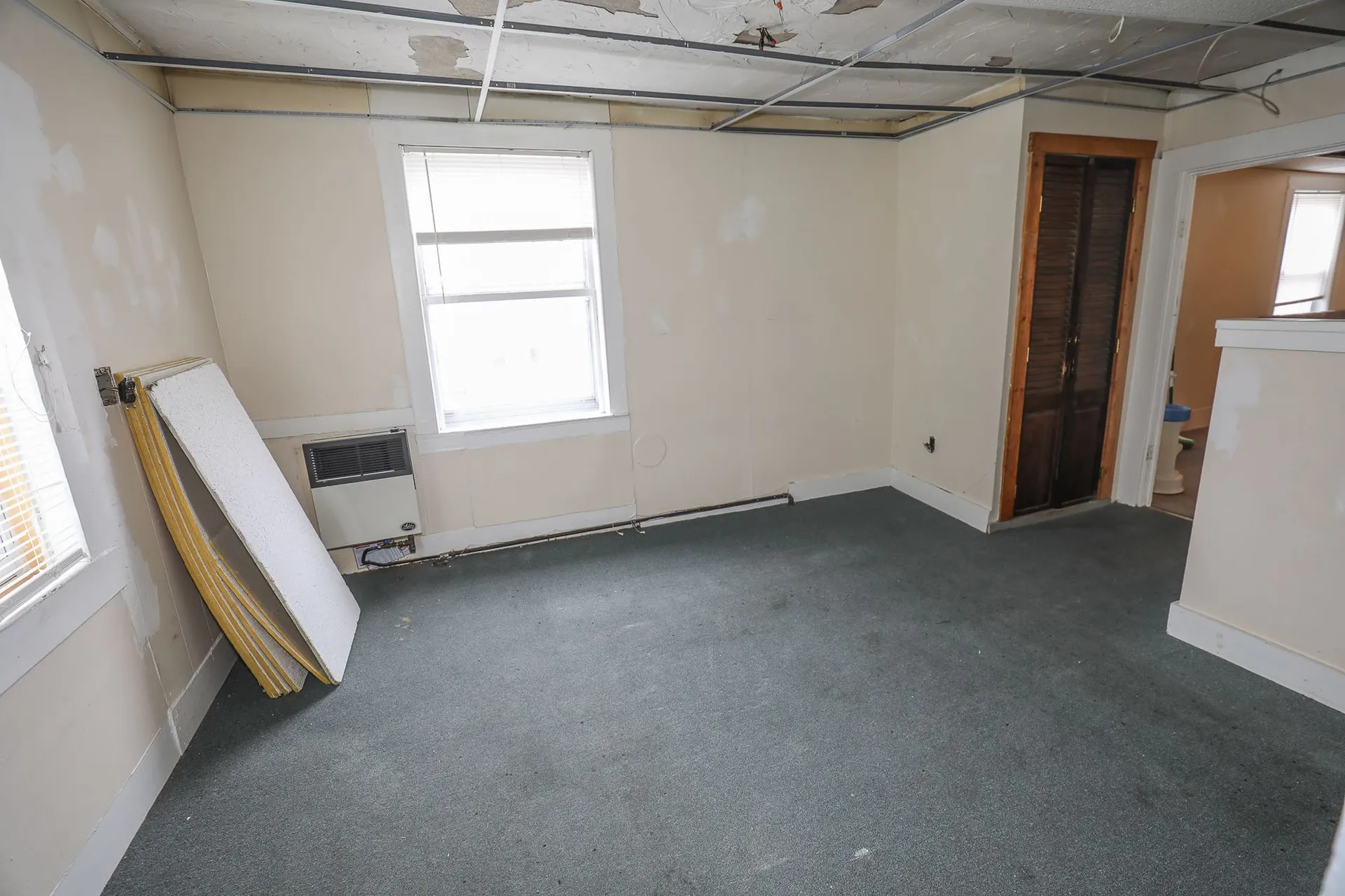 12 Briggs Street Claremont NH 03743