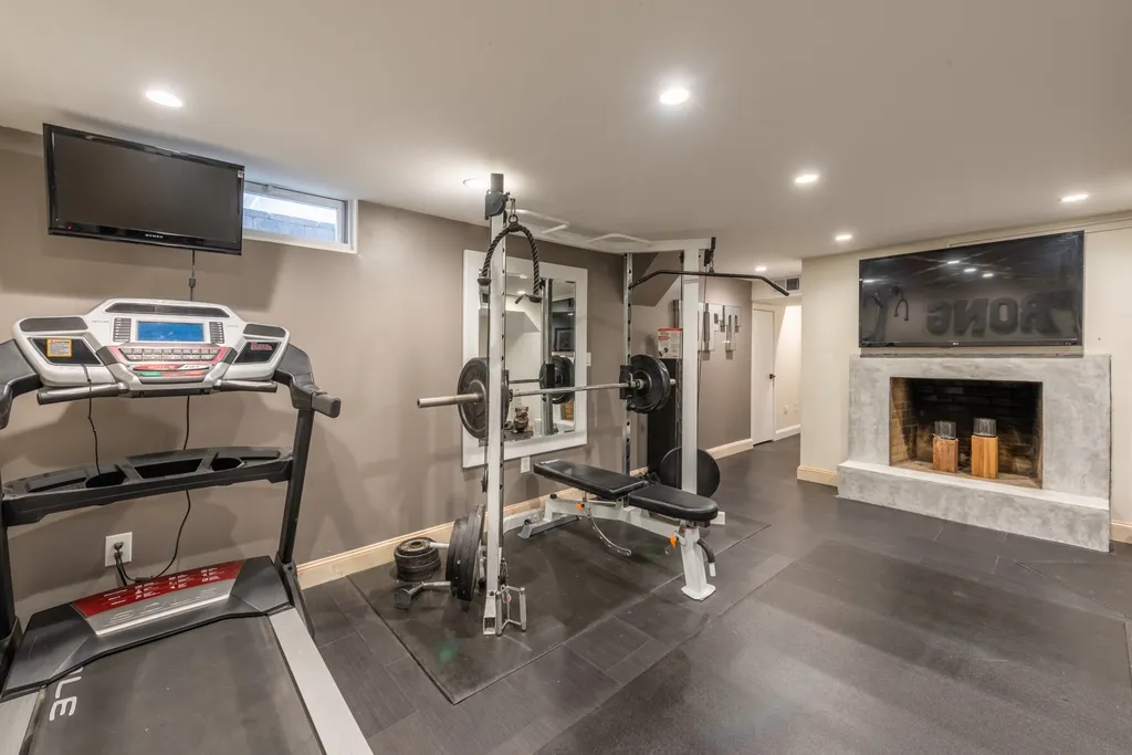 39 Unity Road Newport NH 03773