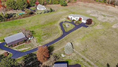 606 Salmon Falls Road Rochester NH 03867