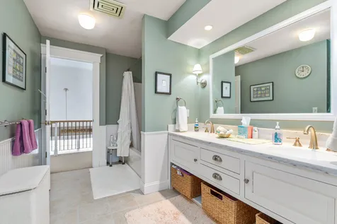 606 Salmon Falls Road Rochester NH 03867