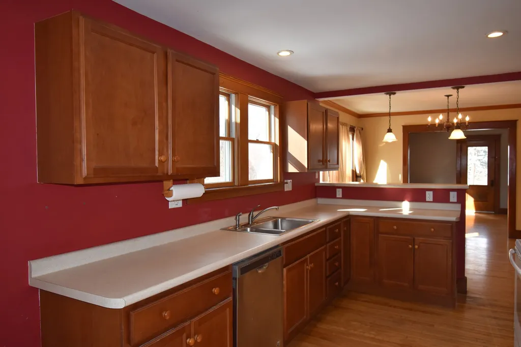 22 Burnham Avenue Rutland City VT 05701