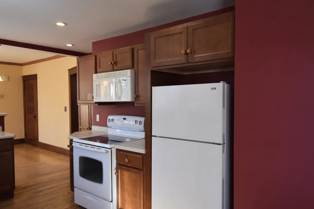 22 Burnham Avenue Rutland City VT 05701