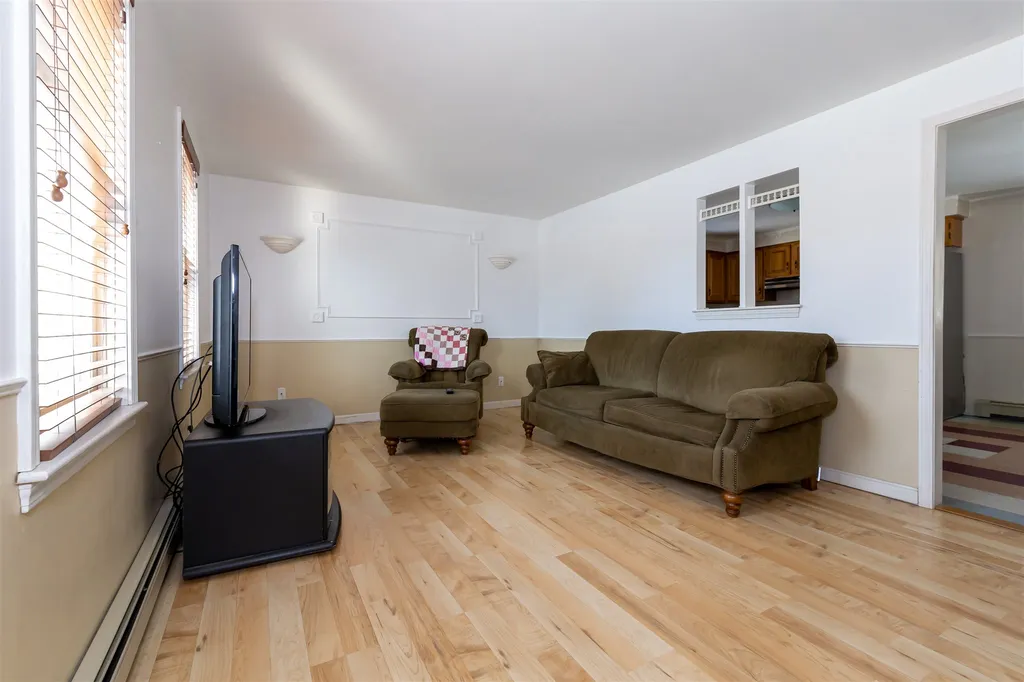 610 Main Street Fremont NH 03044