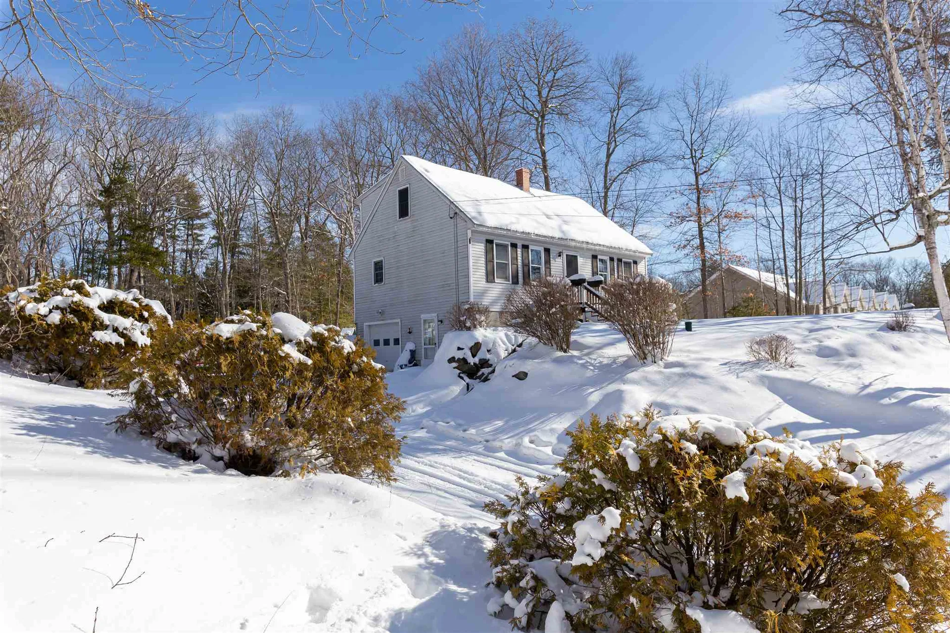 610 Main Street Fremont NH 03044