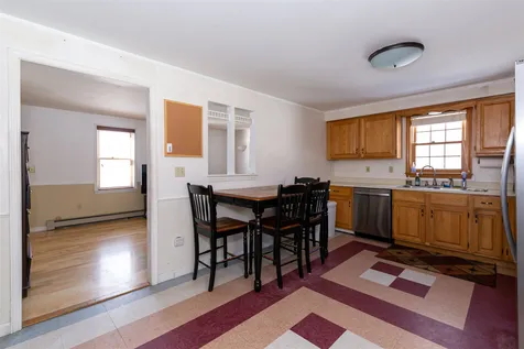 610 Main Street Fremont NH 03044