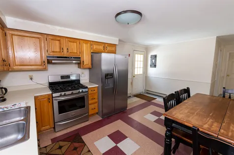 610 Main Street Fremont NH 03044