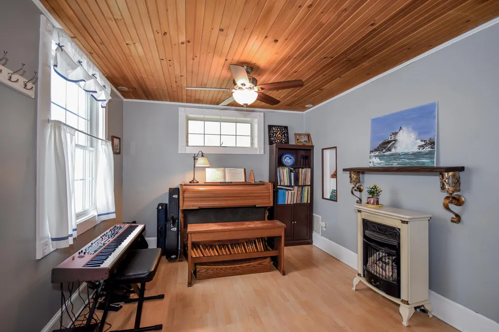 111 Stark Street Portsmouth NH 03801