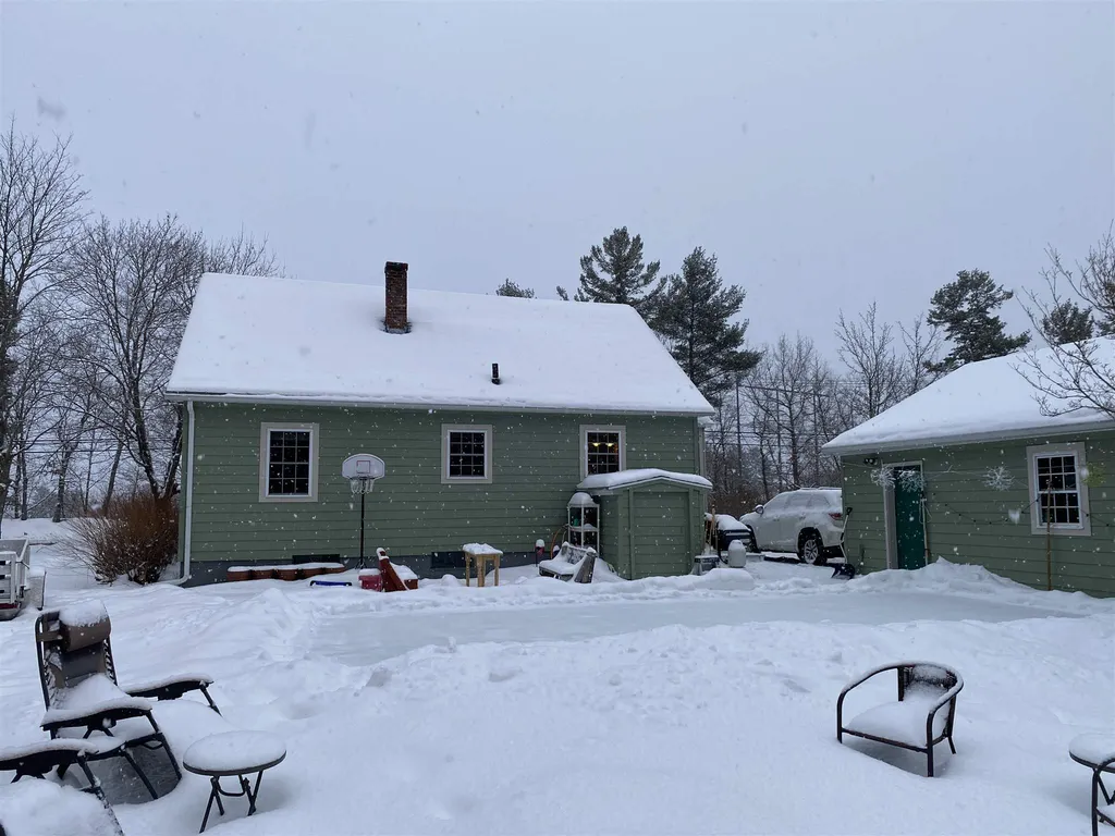 107 Back River Road Dover NH 03820