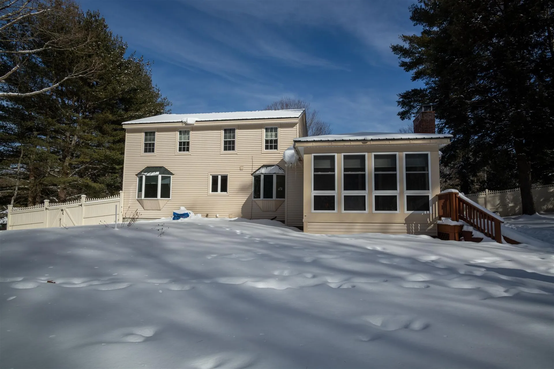 23 Raeder Drive Stratham NH 03885