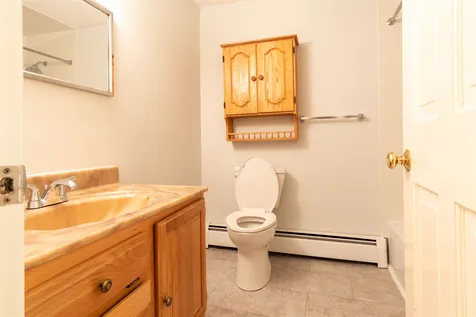 23 Raeder Drive Stratham NH 03885