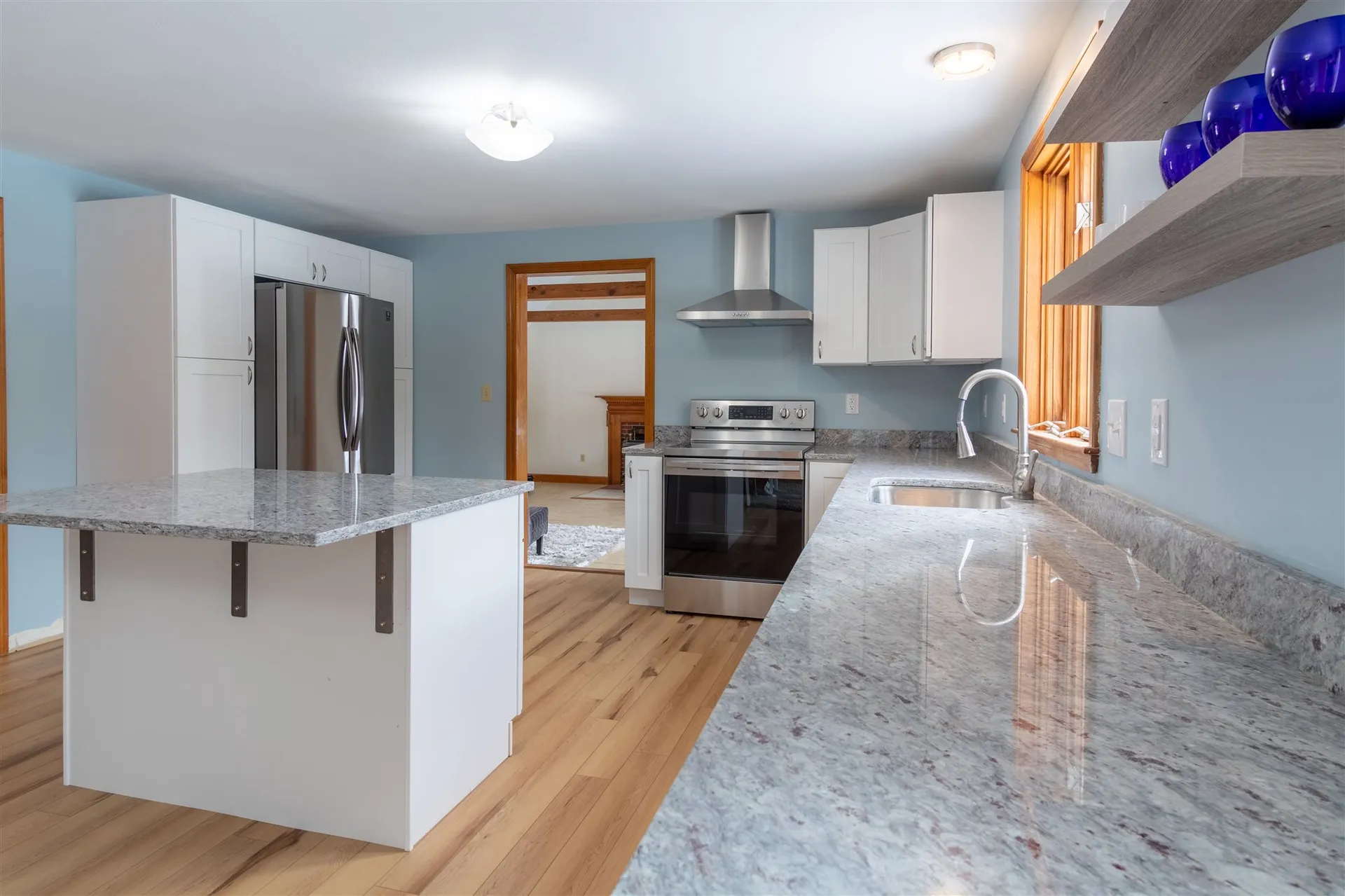 25 Madison Avenue Kingston NH 03848