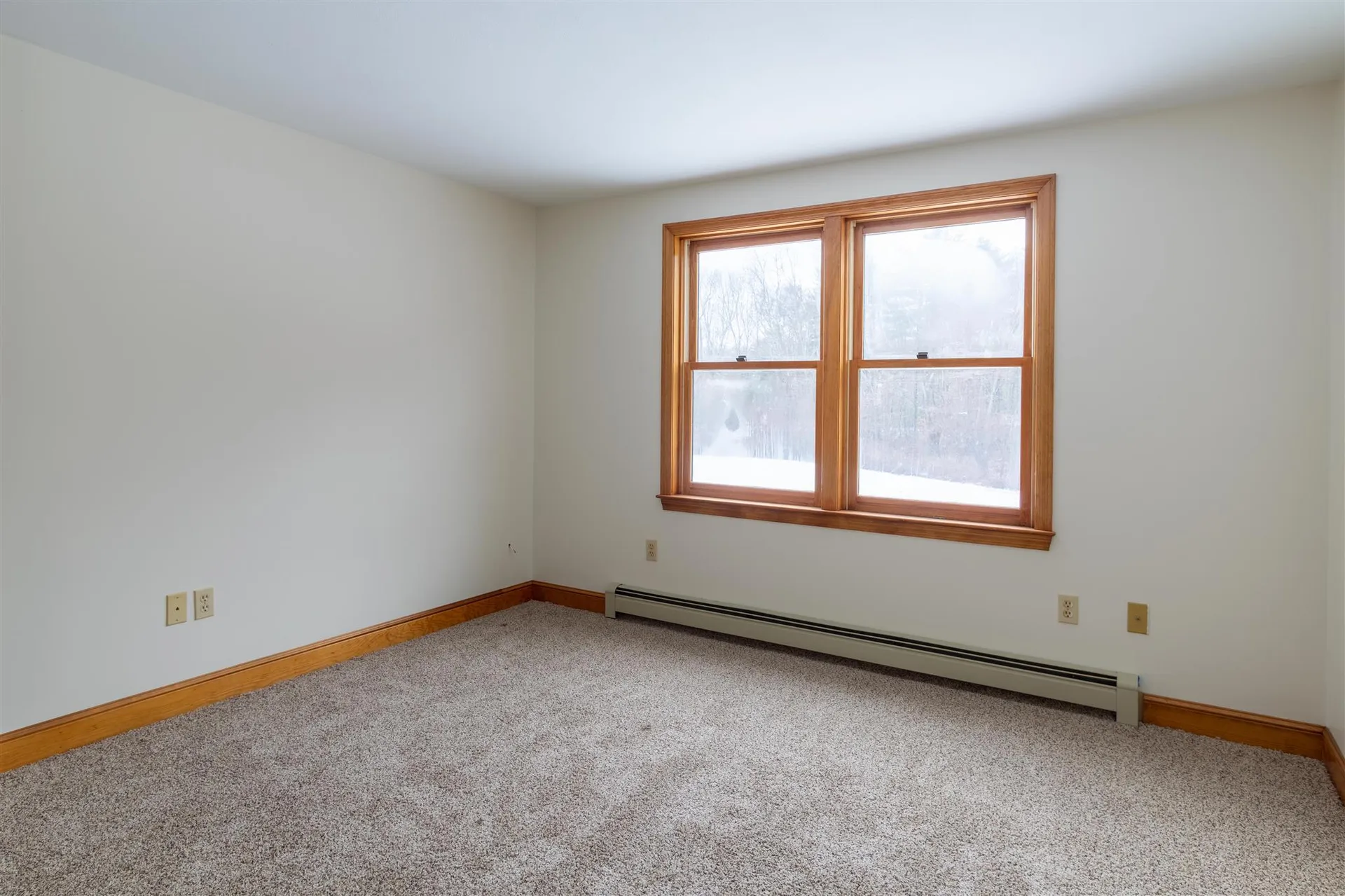 25 Madison Avenue Kingston NH 03848