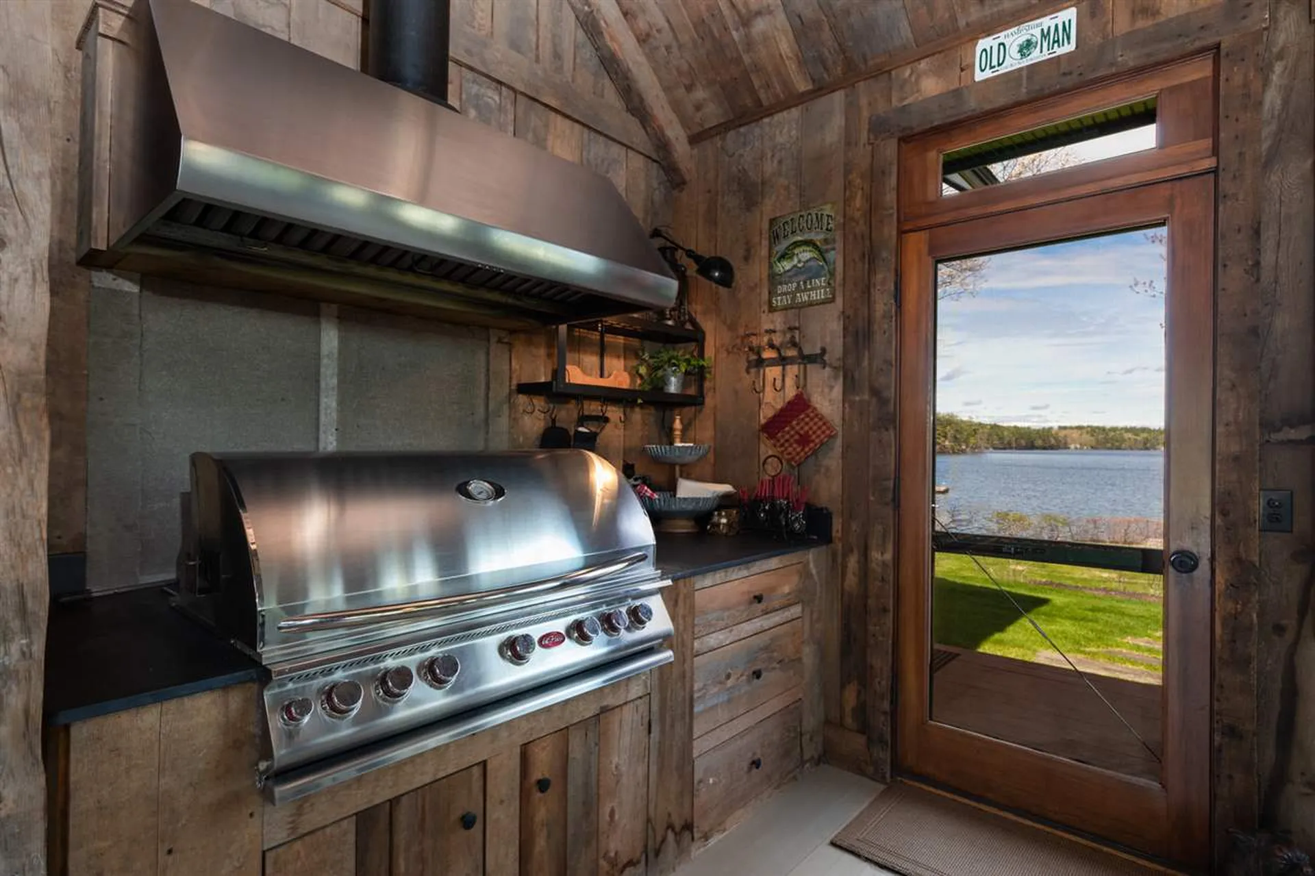 44 Marden Point Road Holderness NH 03245