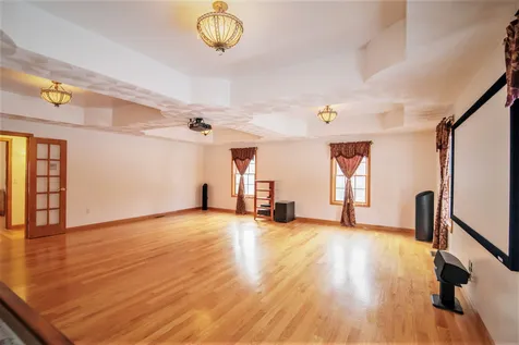 5 Orchid Springs Drive Atkinson NH 03811
