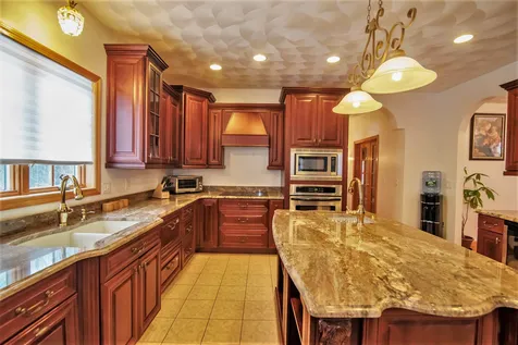 5 Orchid Springs Drive Atkinson NH 03811