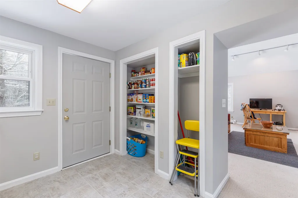 45 Odell Road Sandown NH 03873