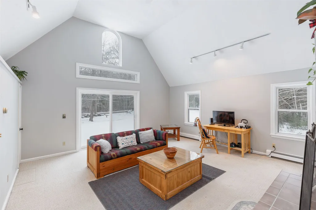 45 Odell Road Sandown NH 03873