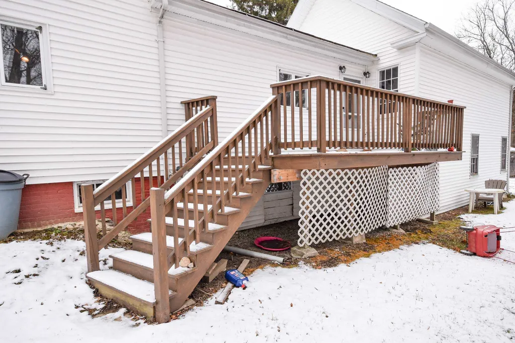 25 Highland Street Dover NH 03820
