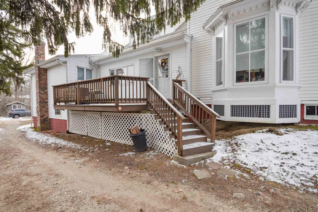 25 Highland Street Dover NH 03820