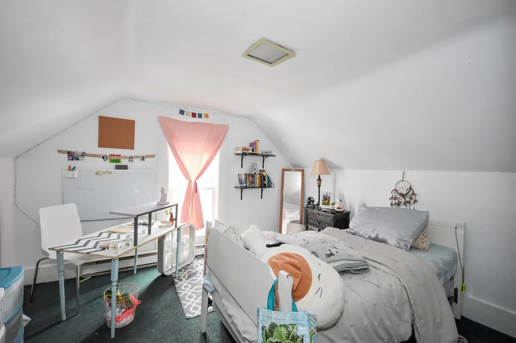 25 Highland Street Dover NH 03820