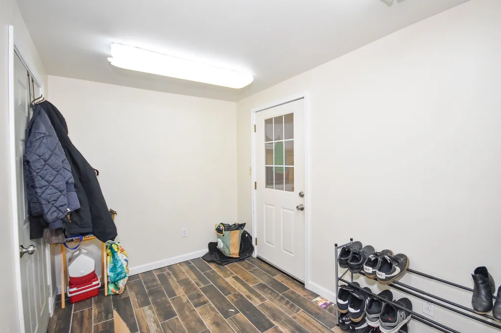 25 Highland Street Dover NH 03820