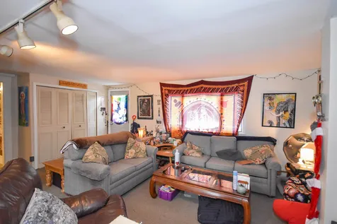 25 Highland Street Dover NH 03820
